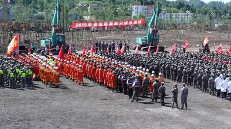 高楼逃生缓降器