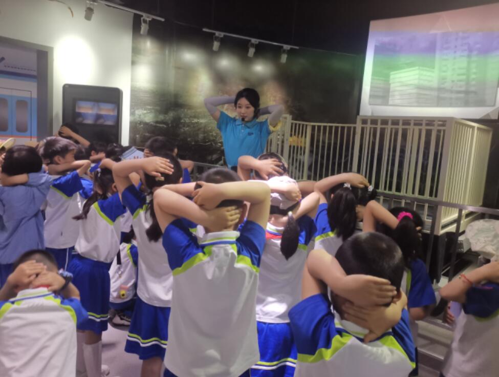 VR地震安全体验场馆